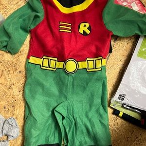 Robin costume 6-12 months